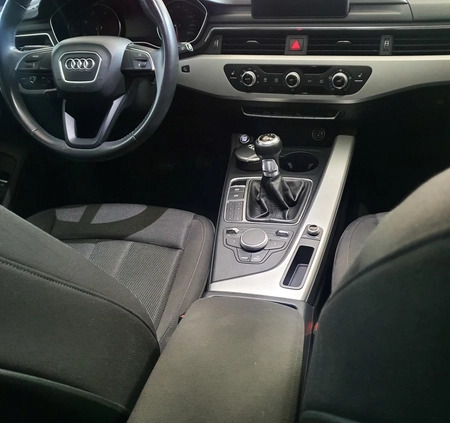Audi A4 cena 58500 przebieg: 193000, rok produkcji 2016 z Krzeszowice małe 37